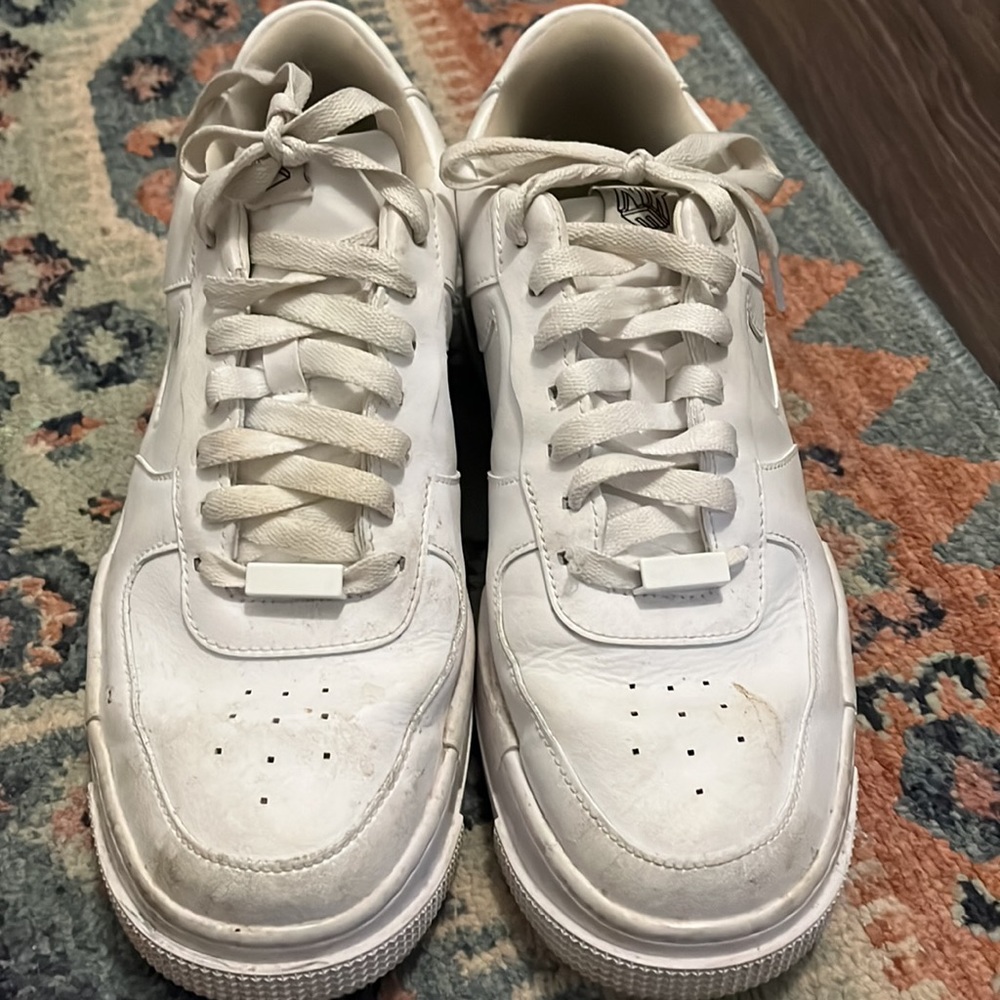 Air forces - Picture 3 of 5